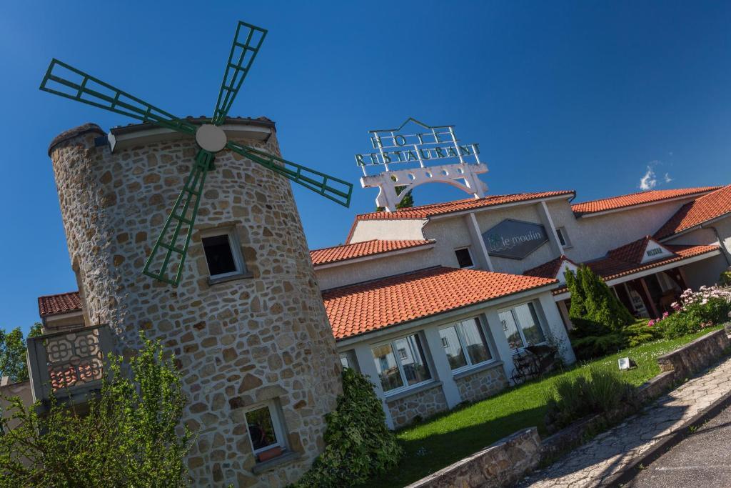 LOGIS Hôtel Le Moulin Des Gardelles Riom Buitenkant foto